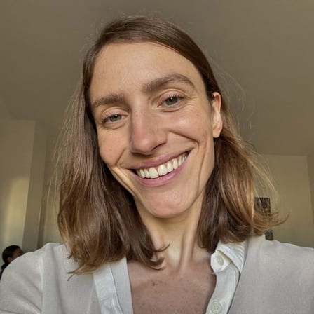 Portrait d'une habitante de Beaulieu après sa demande de devis à Chartres